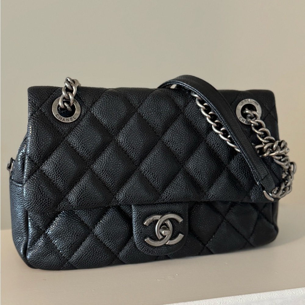 Inspired Chanel Black Quilted Leather Bag